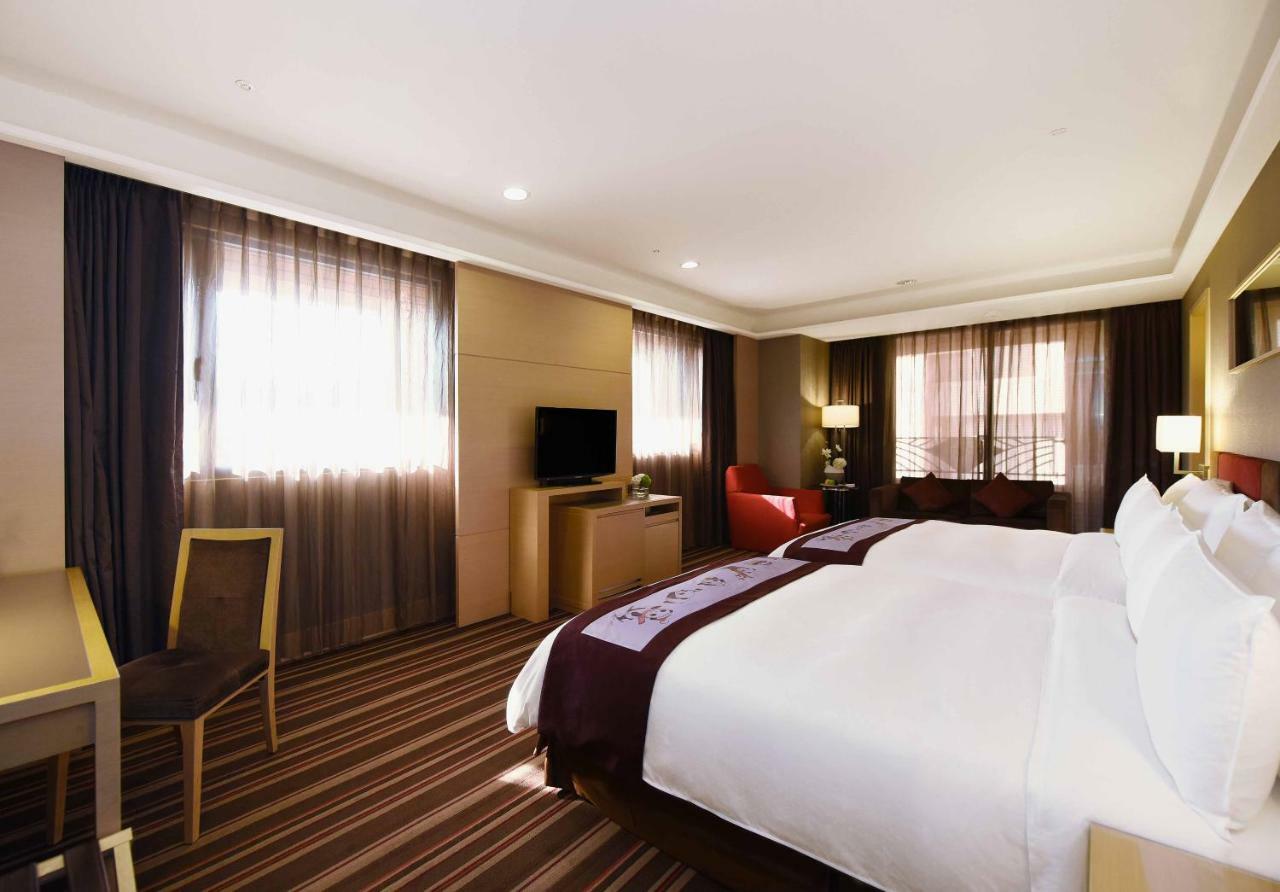 Fullon Hotel Taipei, East Shenkeng Bagian luar foto