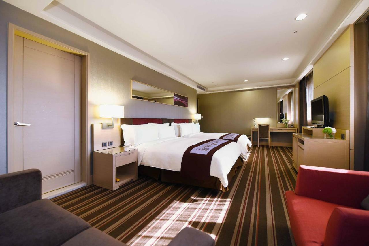 Fullon Hotel Taipei, East Shenkeng Bagian luar foto